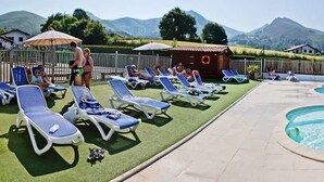 Outdoor pool - Camping La Petite Rhune (Sare)