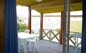 Comfort Cabin, 2 Bedrooms | Terrace/patio