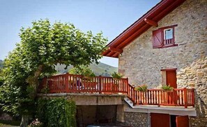 Cottage (Ibantelli) | Terrace/patio - Gite la Petite Rhune (Sare)