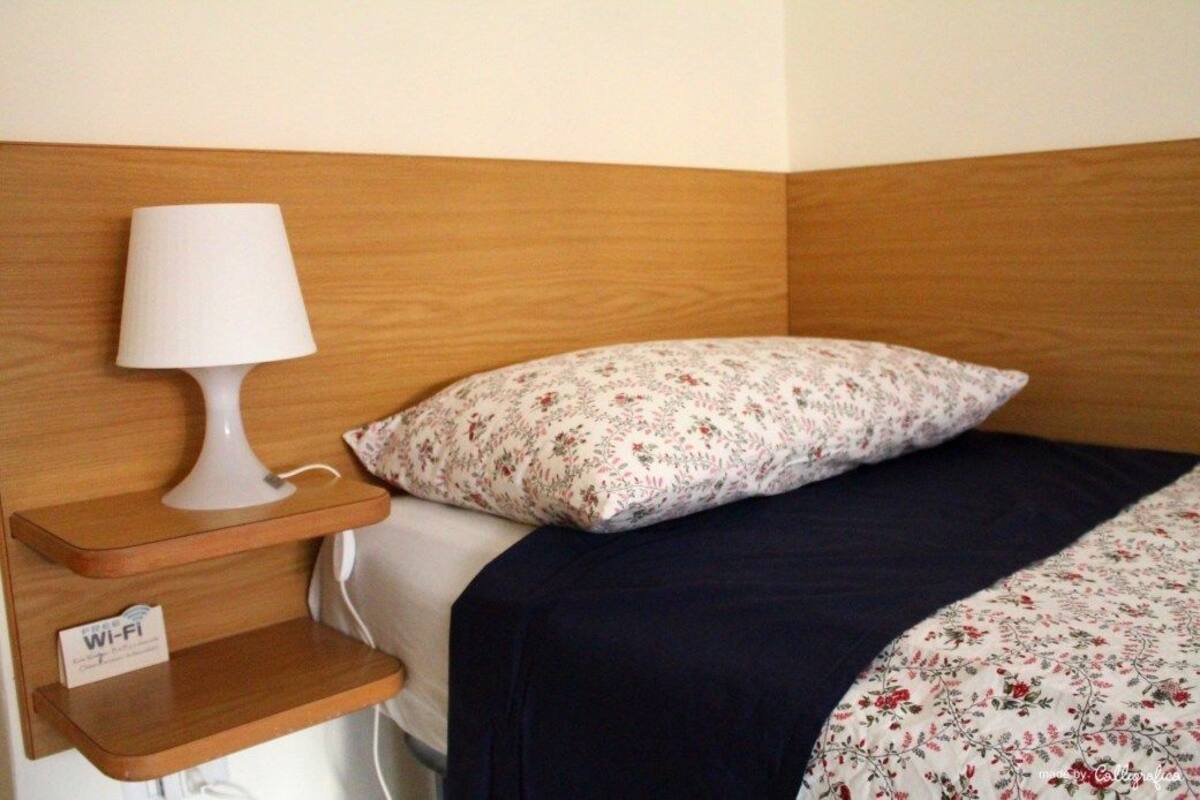Double Room, Private Bathroom | Desk, rollaway beds, free WiFi