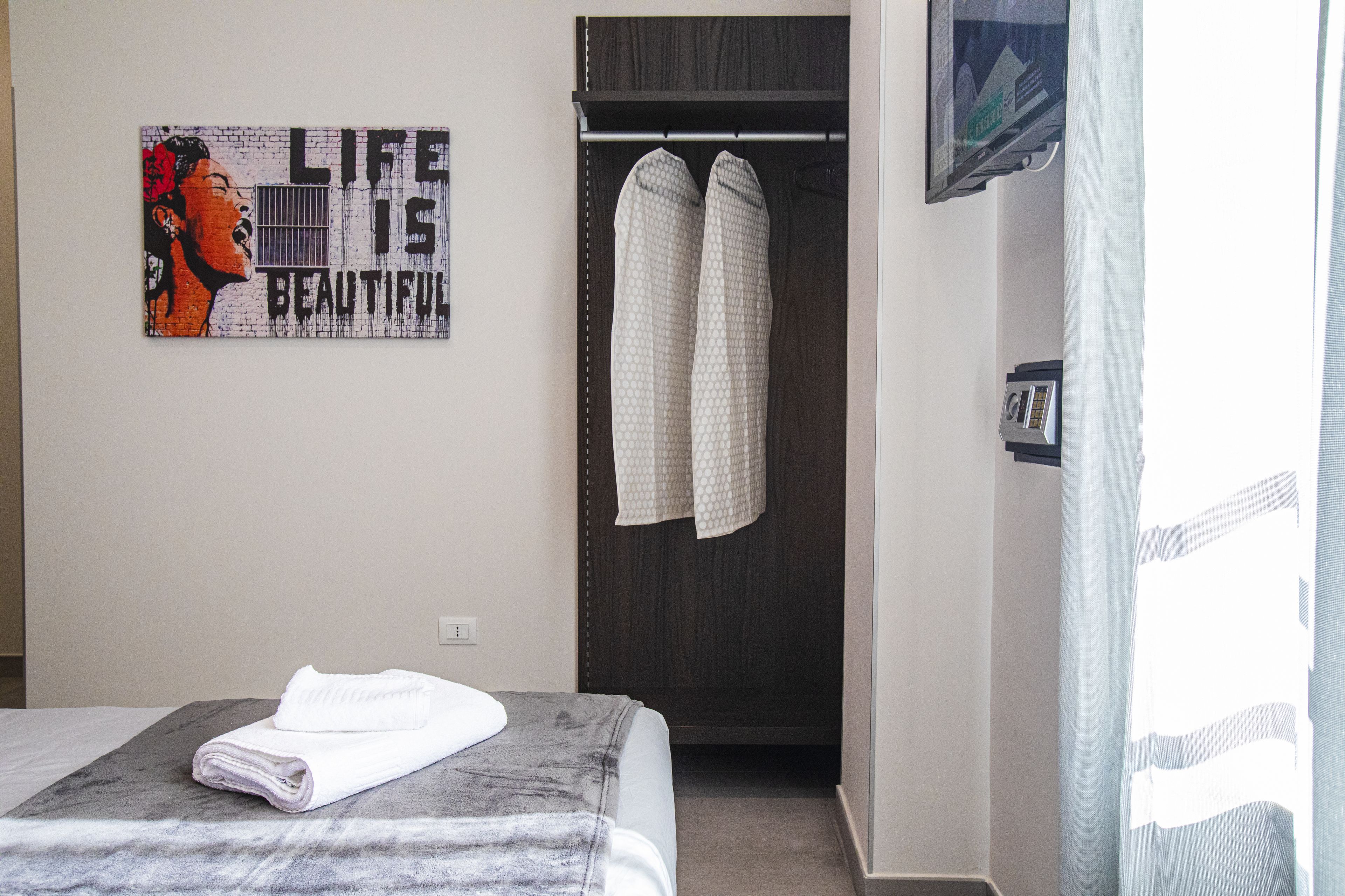 Chambre Double Deluxe, balcon | Couette en duvet d'oie, matelas mémoire de forme