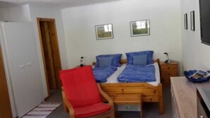 1 bedroom, WiFi, bed sheets - Langmichelhof - Apartment 32sqm, 1 living room / bedroom (Waldkirch)