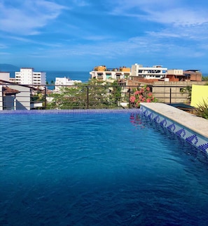 Alberca al aire libre