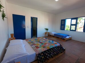 Superior Triple Room | Free WiFi, bed sheets - Montepascual Ecovillage (Paraipaba)