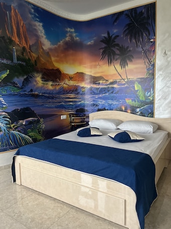 Suite, Jetted Tub | Mountain view