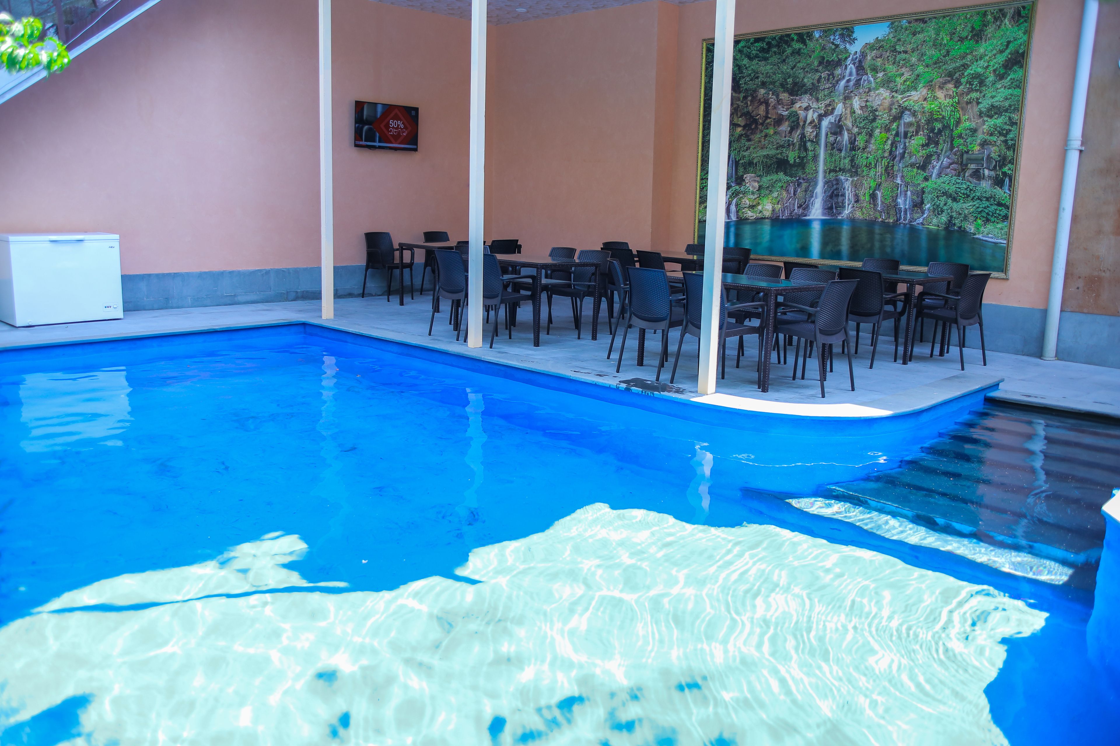 Foto - Red Hotel Yerevan Center