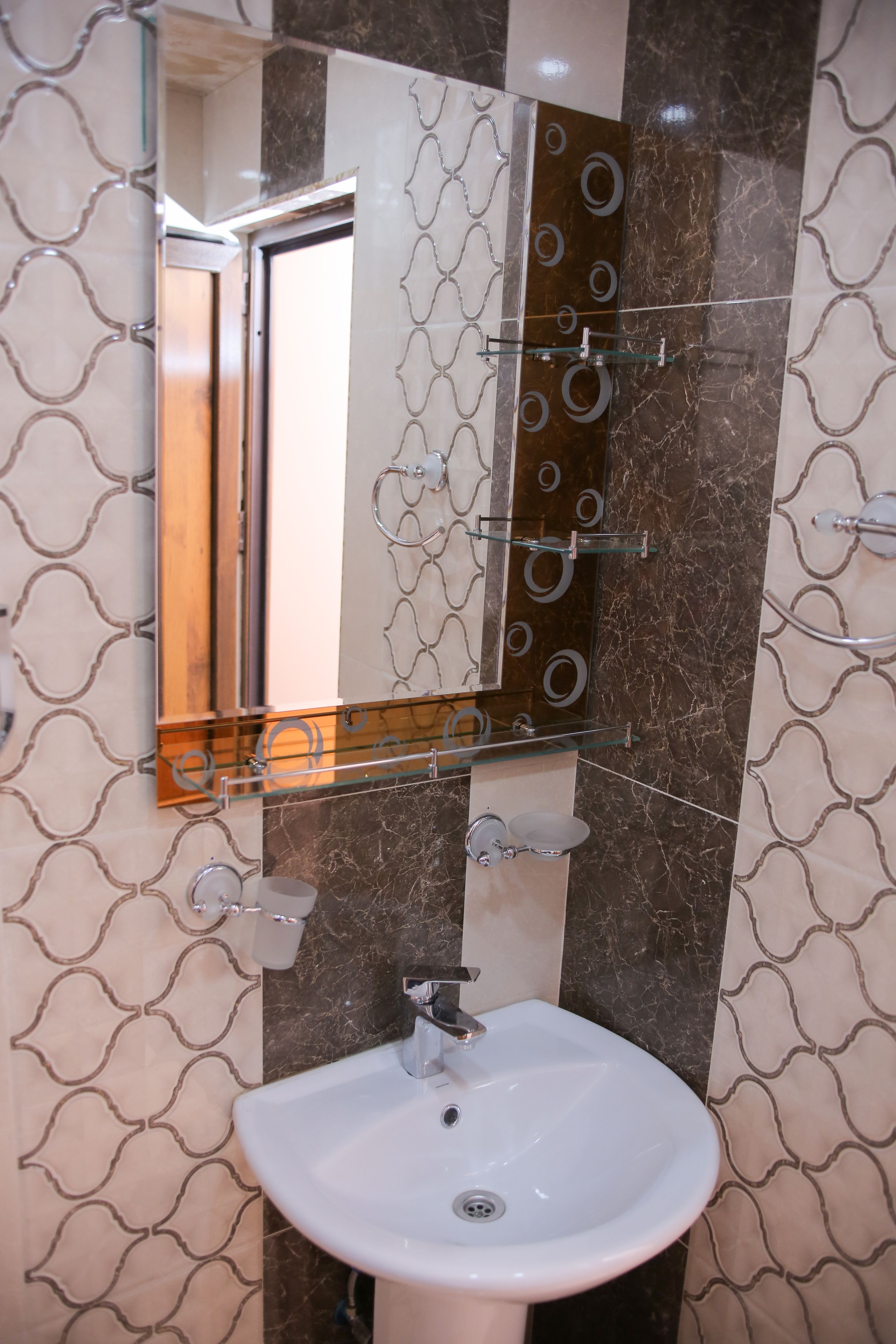 Foto - Red Hotel Yerevan Center