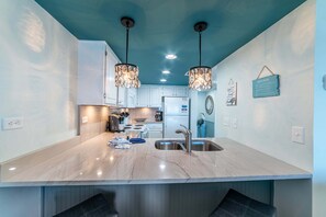 Fridge, microwave, oven, stovetop - Don't Worry Beach Happy Mariner West 606-Beachfront-Large Very Private Balcony-Renovated. (Panama City Beach)