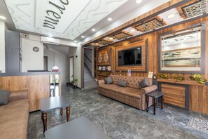 Reception - La Serena Hotel (Istanbul)