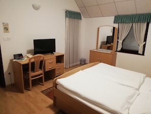 Desk, cots/infant beds, free WiFi, bed sheets