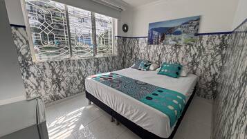 Ropa de cama hipoalergénica, wifi gratis y ropa de cama