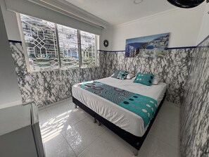 Deluxe-rum | Allergitestade sängkläder, gratis wi-fi och sängkläder