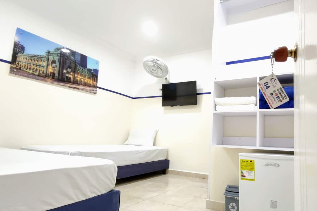 City Room | Hypo-allergenic bedding, free WiFi, bed sheets