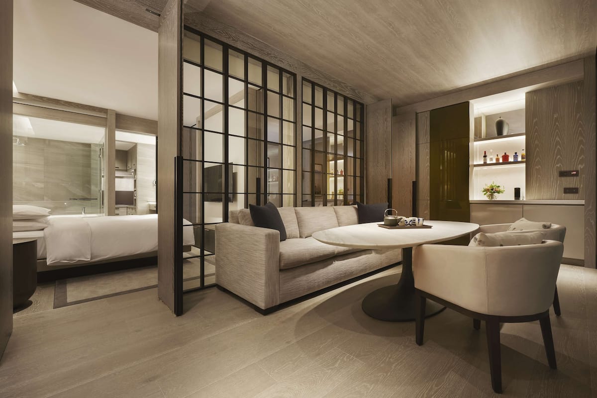 1 habitación, ropa de cama de alta calidad y minibar