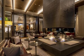 7 restaurants; breakfast, lunch and dinner served  - Park Hyatt Niseko Hanazono (Kutchan)