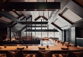 7 restaurants, breakfast, lunch, dinner served; Japanese cuisine