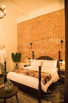 Habitación (Colonial) | Ropa de cama de alta calidad y edredones de plumas