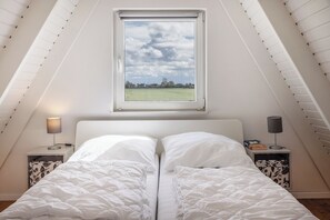 2 Schlafzimmer, Reisekinderbett, kostenloses WLAN