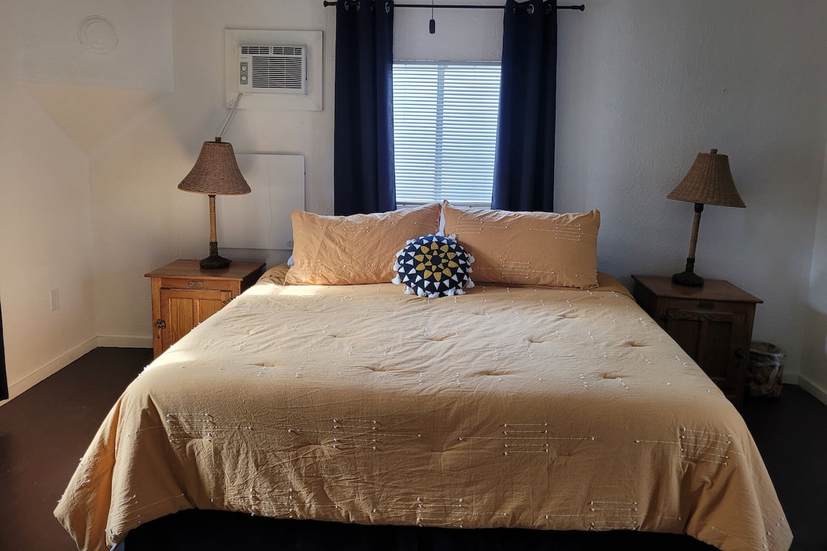 1 habitación, wifi gratis y ropa de cama