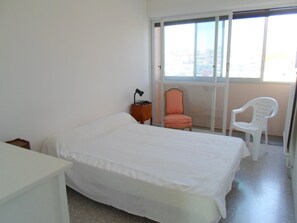 2 bedrooms, free WiFi