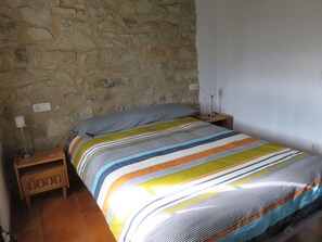 3 chambres, Wi-Fi gratuit, draps fournis