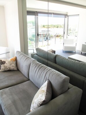 Executive Apartment, Harbor View | Individually decorated, individually furnished, soundproofing - Quayside Apartments (Whakatane)