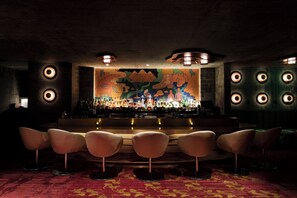 Se sirven cenas