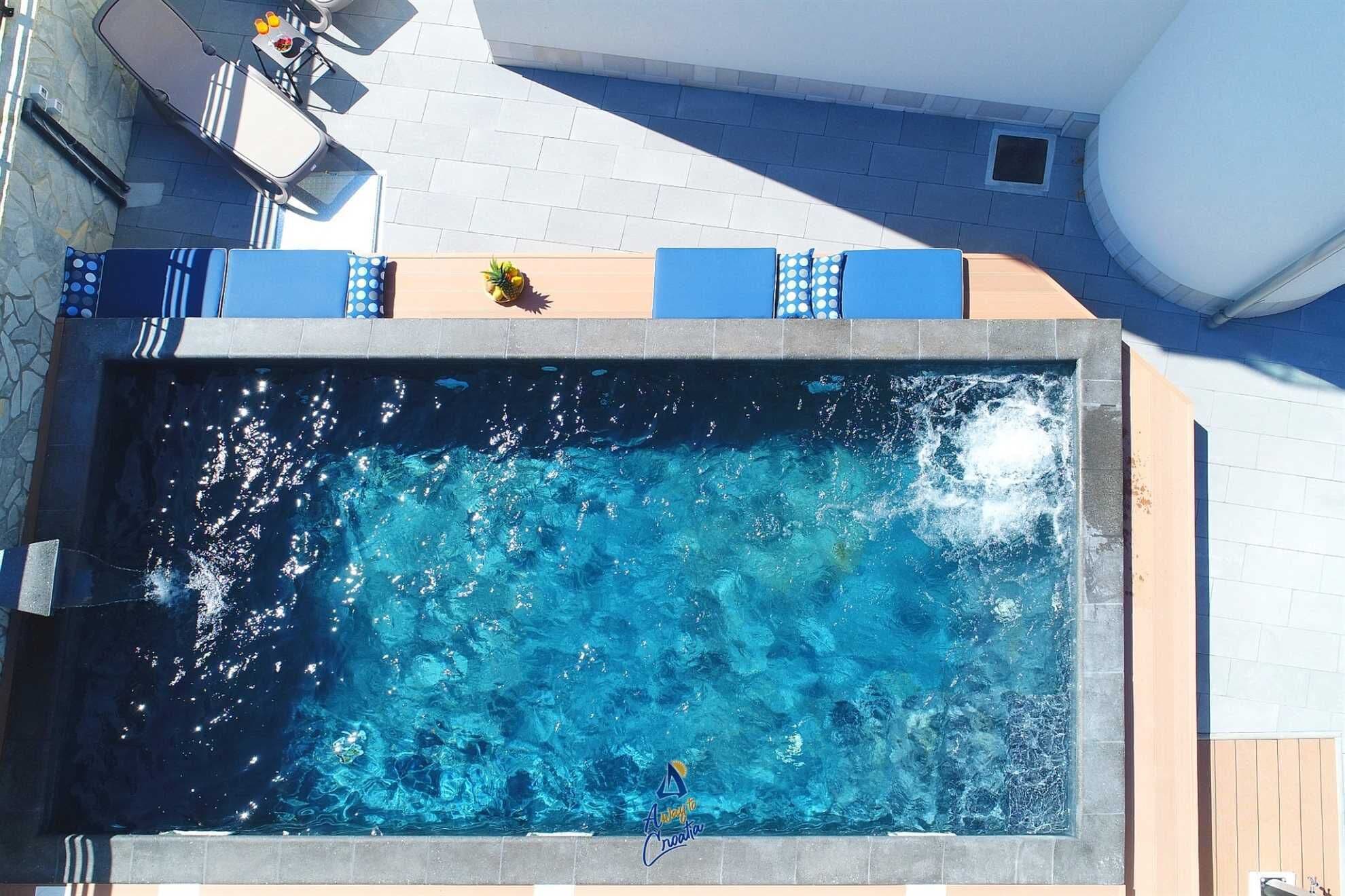 Piscina externa, piscina aquecida