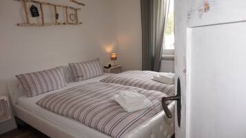 2 Schlafzimmer, Bügeleisen/Bügelbrett, WLAN, Bettwäsche