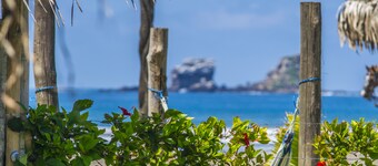 Ayampe Guest House