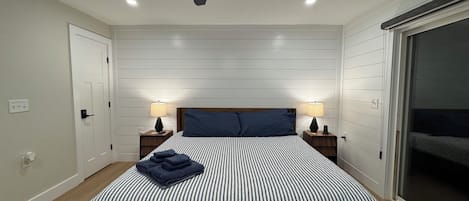 Free WiFi, bed sheets, wheelchair access