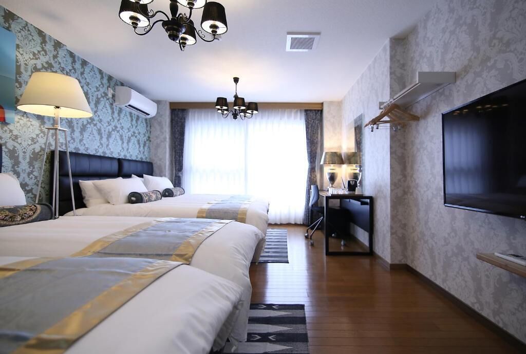 Photo - Shinjuku Global Hotel