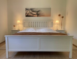 6 bedrooms, free WiFi - New!   Holidays like in Bullerbü  (Mollberg)