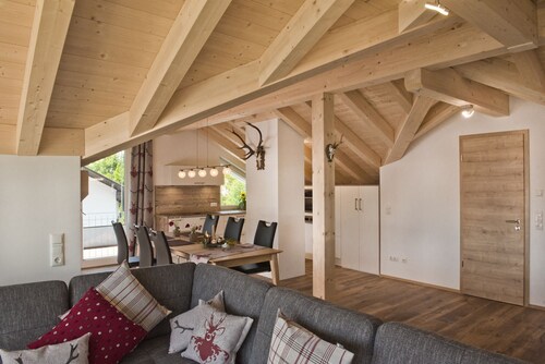 Exklusive Ferienwohnung " Griaß di `" im Herzen des Allgäus