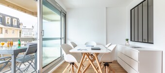 Design Apartment Biarritz Grande Plage - Residence with Pool
