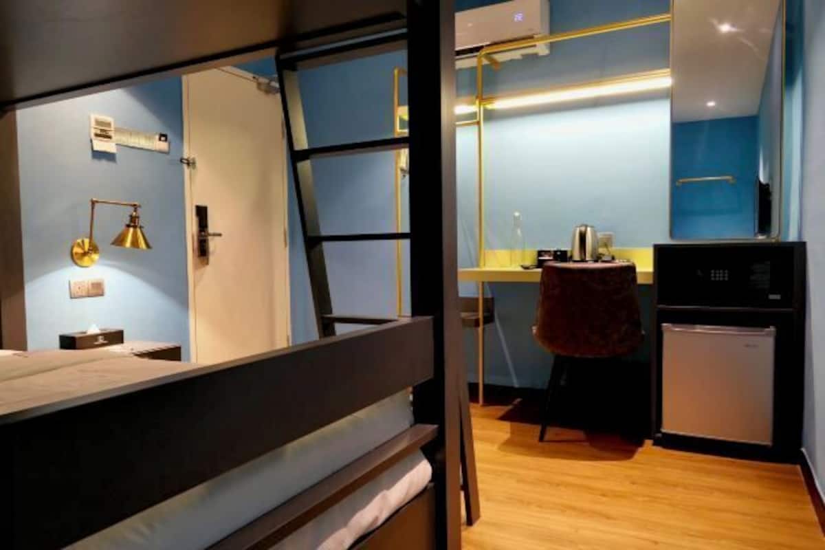 In-room safe, desk, laptop workspace, iron/ironing board