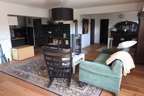 TV, video games, books, stereo