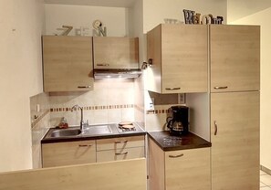 Kühlschrank, Mikrowelle