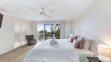 Nhà | 3 phòng ngủ, màn/rèm cản sáng, bàn ủi/dụng cụ ủi quần áo