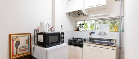 House | Private kitchenette
