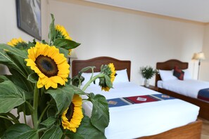 Blackout curtains, soundproofing, free WiFi, bed sheets - Sapa Symphony Hotel (Sa Pa)