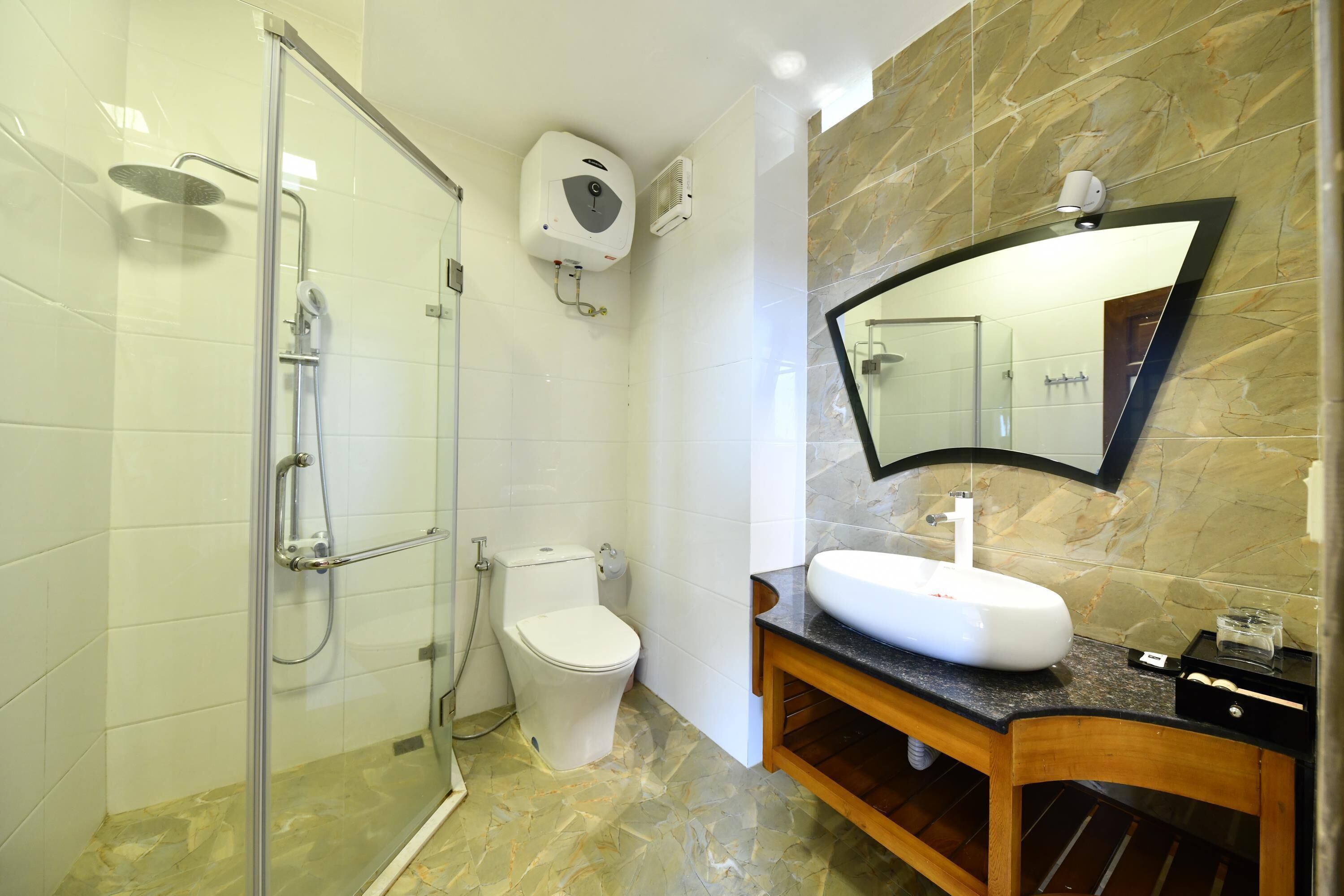 ห้องดีลักซ์สำหรับสี่ท่าน | ผ้าม่านกันแสง, ห้องเก็บเสียง, Wi-Fi ฟรี, ผ้าปูที่นอน