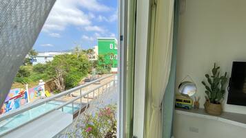 Standard Double Room, 1 Bedroom | Lanai