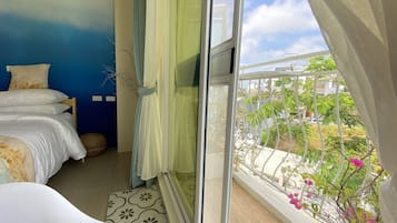 Economy Quadruple Room, 1 Bedroom | Lanai