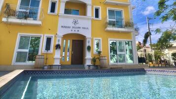 Mặt tiền nơi lưu trú