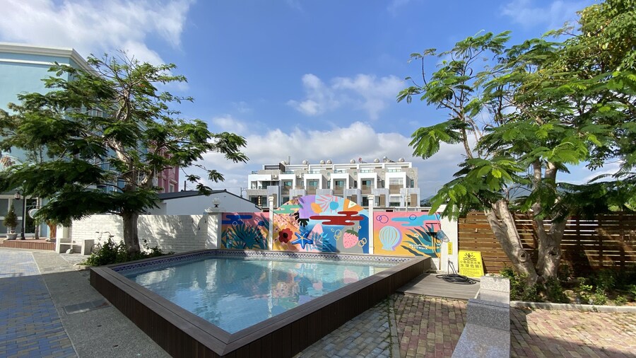 Burano Yellow Villa