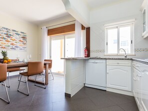 Fridge, microwave, oven, dishwasher