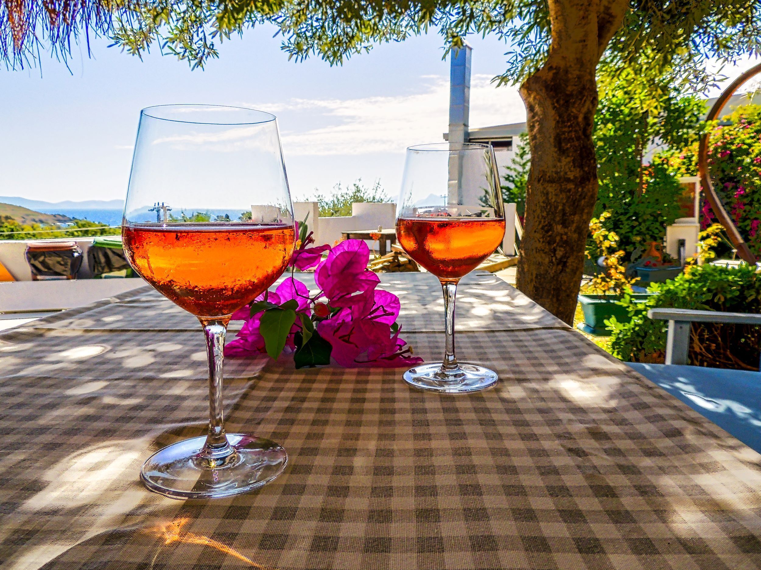 family studio suite, partial sea view | individually furnished, desk, laptop workspace, free wifi