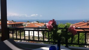 Terrace/patio - Kokkos Brothers (Kassandra)