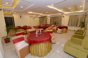 Meeting facility - Hotel Sanobar (Udaipur)